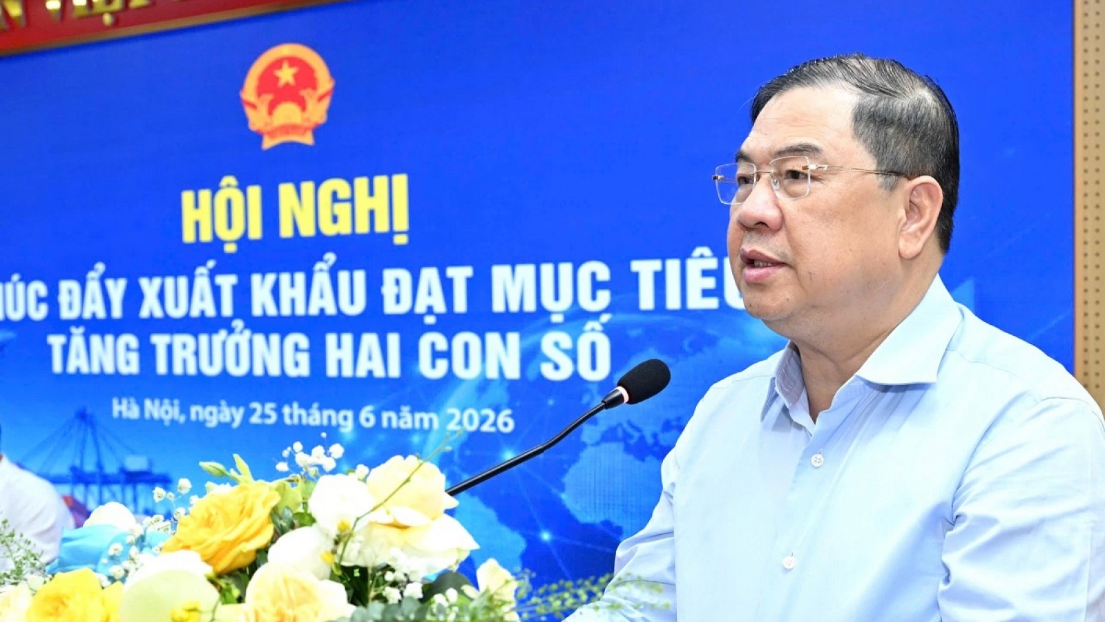Phó Thủ tướng Phạm Gia Túc yêu cầu đồng bộ 7 nhóm giải pháp đẩy mạnh xuất khẩu